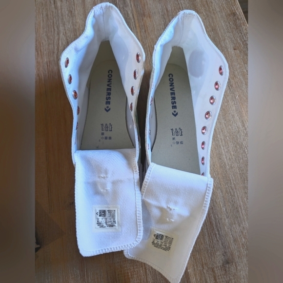 CONVERSE Chuck Taylor Hi Top Custom Strawberry Cow Patch size 10.5W 8.5M - Picture 9 of 11